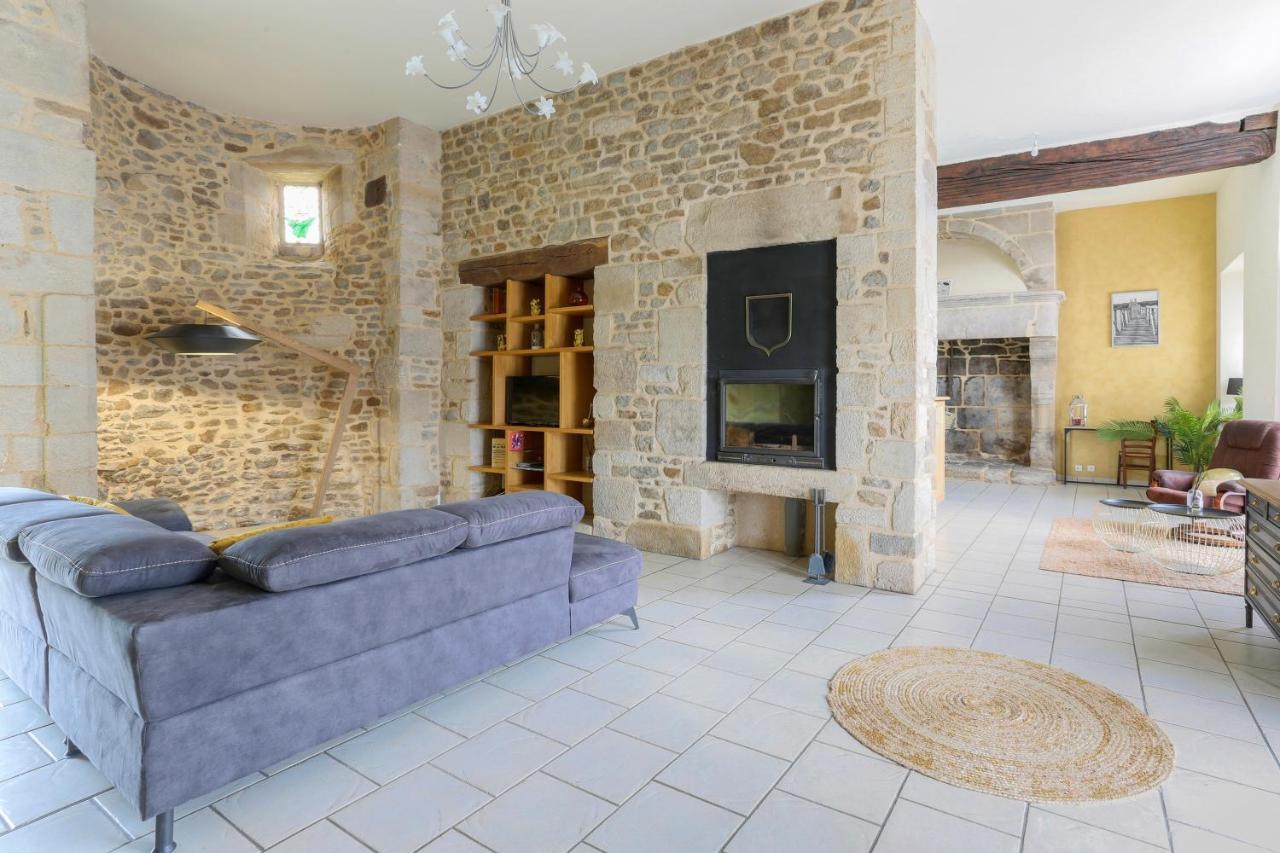 Tour Des Alleux - Maison De Maitre Pour 6 Taden المظهر الخارجي الصورة