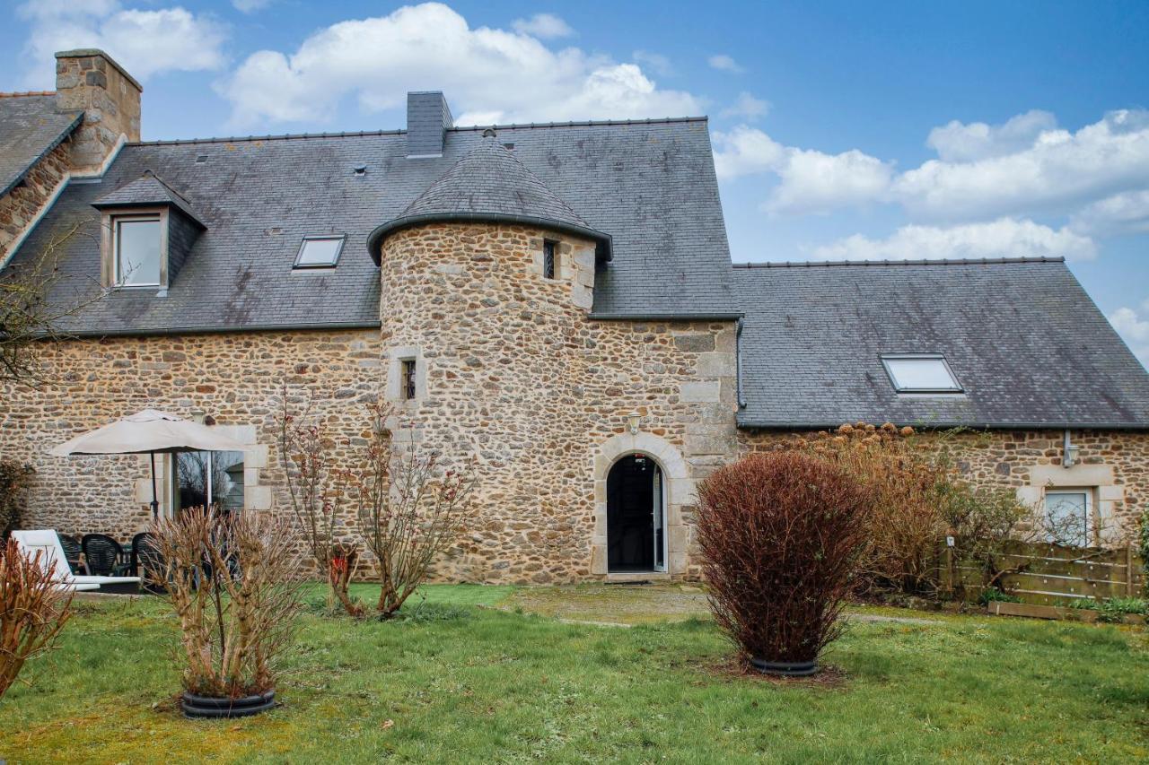 Tour Des Alleux - Maison De Maitre Pour 6 Taden المظهر الخارجي الصورة